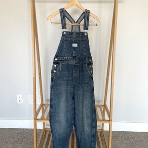 Levi’s Overalls